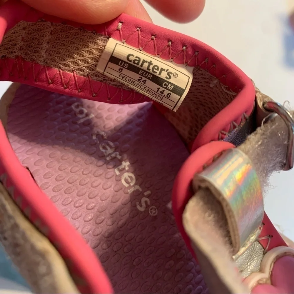 Carter’s girls pink silver heart open toe sandals size 8